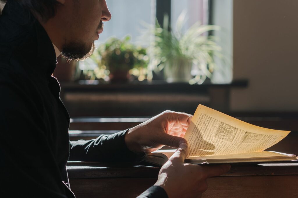 Five Ways to Strengthen Your Trust in God through Prayer prayer faith