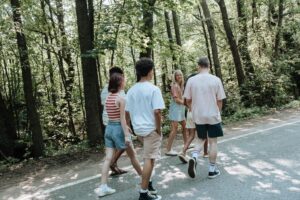 The Importance of Boundaries in Friendships According to Scripture